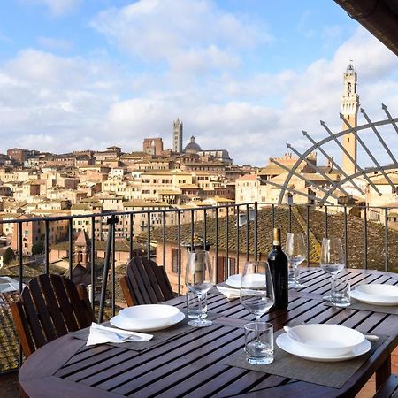 Appartamento Panoramico San Martino 12 Сиена Экстерьер фото