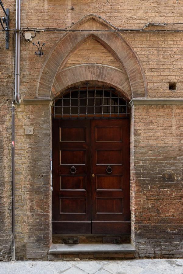 Appartamento Panoramico San Martino 12 Сиена Экстерьер фото