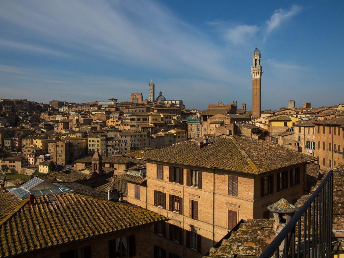 Appartamento Panoramico San Martino 12 Сиена Экстерьер фото