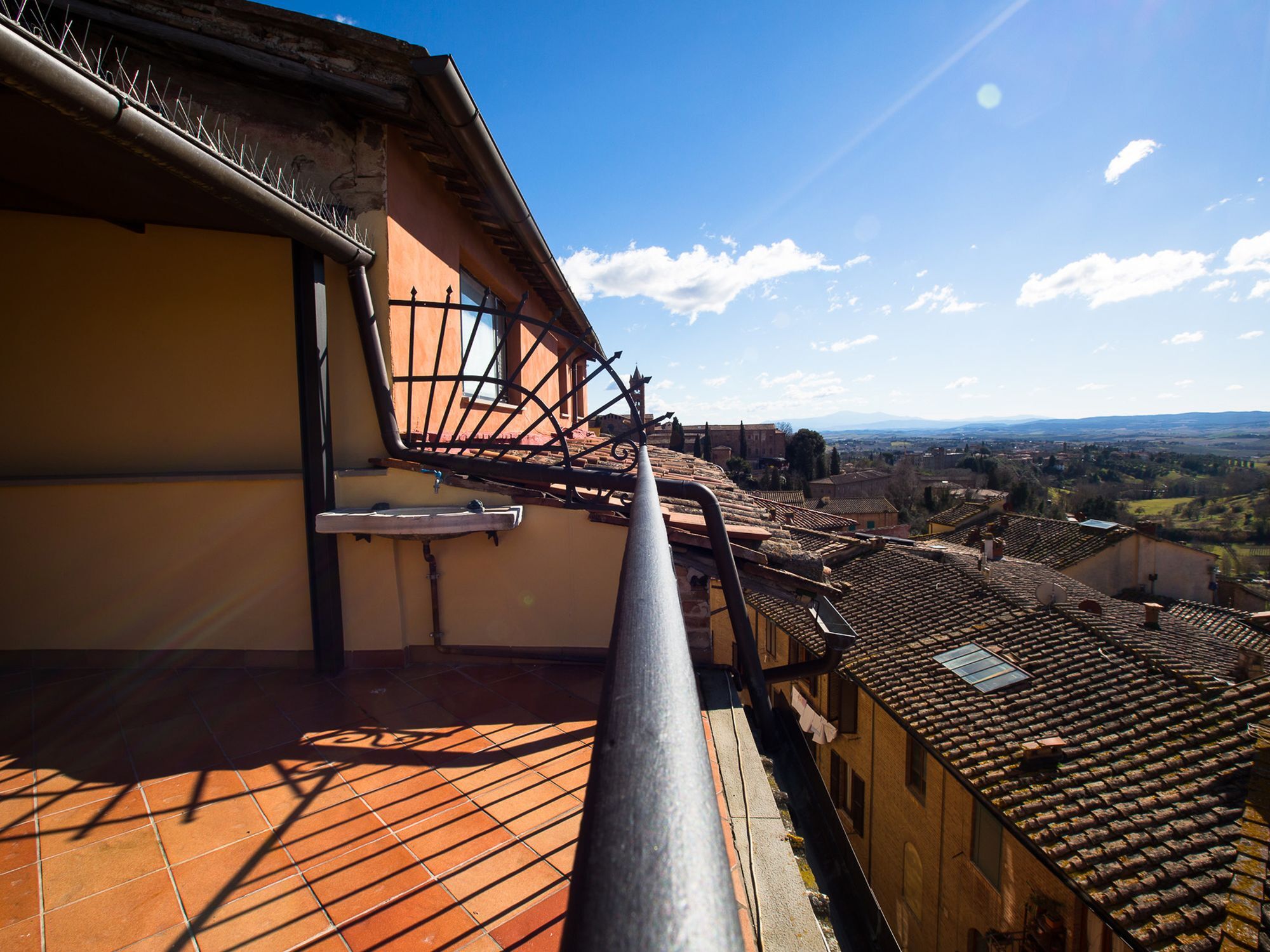 Appartamento Panoramico San Martino 12 Сиена Экстерьер фото